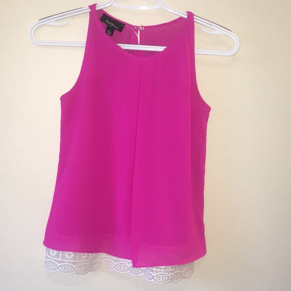Adorable Medium Amy wear tank top